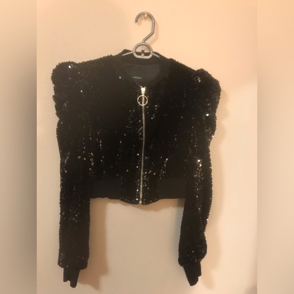 Beautiful Sequin Jacket for for Parties Business or Casual Wear Like New - Picture 2 of 6